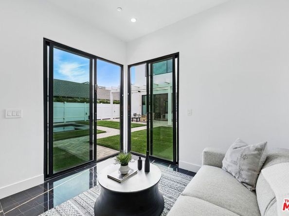 4532 Calhoun Avenue, Sherman Oaks CA 91423