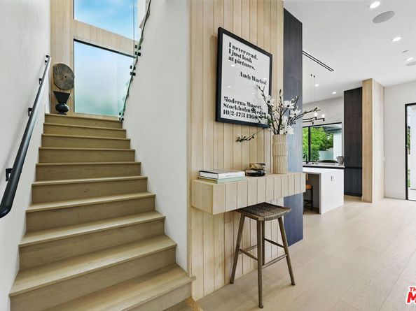 4532 Calhoun Avenue, Sherman Oaks CA 91423