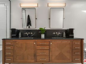 1618 S Durango Avenue, Los Angeles CA 90035