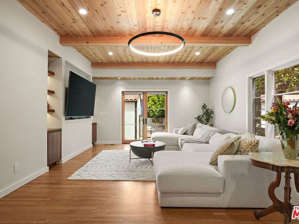 1618 S Durango Avenue, Los Angeles CA 90035