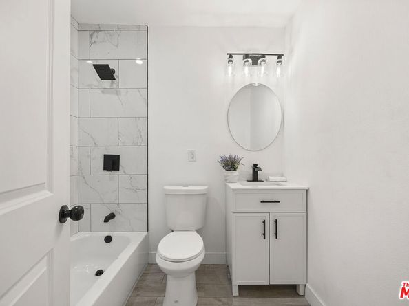 318 E 50th Street, Los Angeles CA 90011