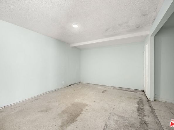 318 E 50th Street, Los Angeles CA 90011