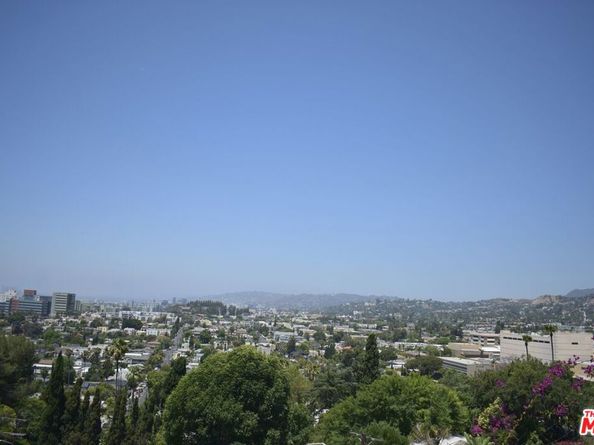3928 Clayton Avenue, Los Angeles CA 90027
