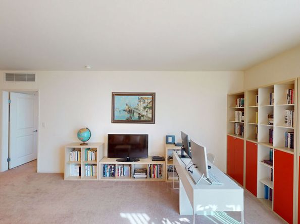 267 S San Pedro Street 321, Los Angeles CA 90012