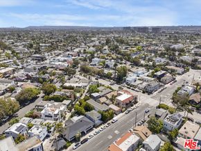 1300 Riviera Avenue, Venice CA 90291