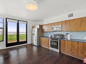 746 S Los Angeles Street 1201, Los Angeles CA 90014