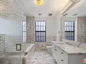 746 S Los Angeles Street 1201, Los Angeles CA 90014