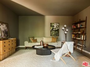 1982 N Normandie Avenue, Los Angeles CA 90027