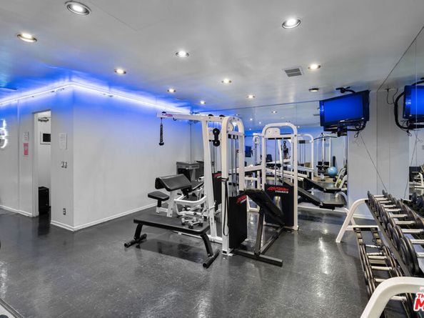 10701 Wilshire Boulevard 503, Los Angeles CA 90024