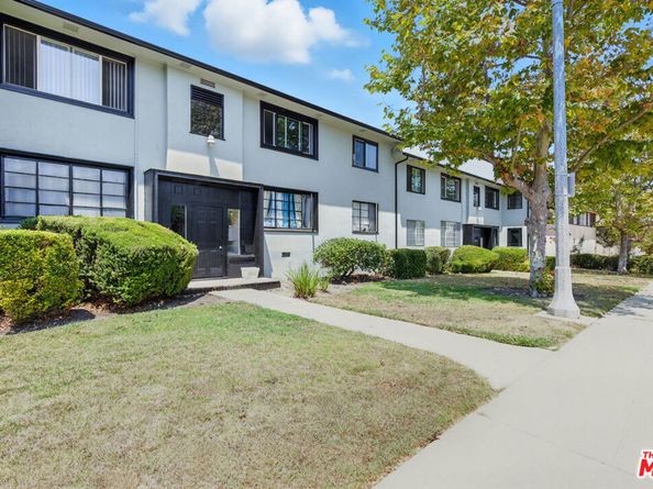 4045 Abourne Road D, Los Angeles CA 90008