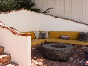 2003 El Cerrito Place, Los Angeles CA 90068