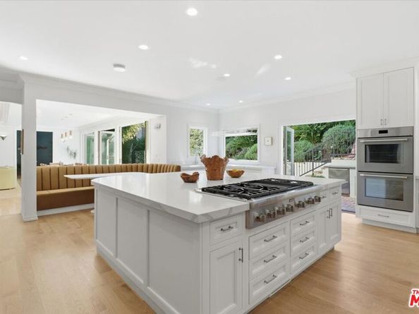 2003 El Cerrito Place, Los Angeles CA 90068