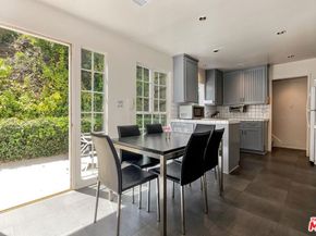 1041 Chantilly Road, Los Angeles CA 90077