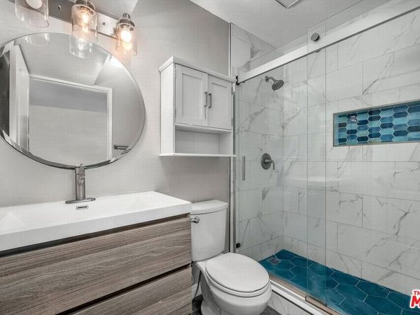 9737 Charnock Avenue 4, Los Angeles CA 90034