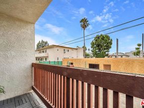 9737 Charnock Avenue 4, Los Angeles CA 90034