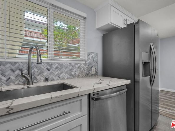 9737 Charnock Avenue 4, Los Angeles CA 90034