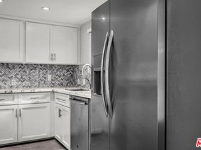 9737 Charnock Avenue 4, Los Angeles CA 90034