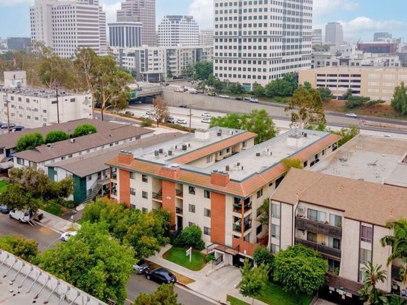 330 Burchett Street 206, Glendale CA 91203
