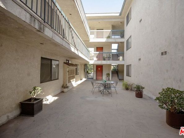 330 Burchett Street 206, Glendale CA 91203