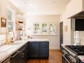 640 Lillian Way, Los Angeles CA 90004