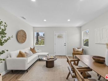 1745 W 39th Street
