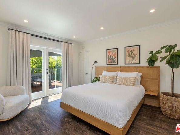 1358 Justin Avenue, Glendale CA 91201