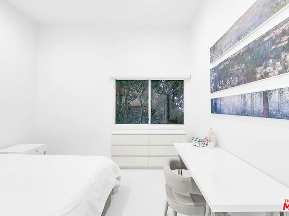 840 N Croft Avenue 301, Los Angeles CA 90069