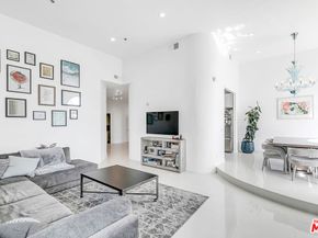 840 N Croft Avenue 301, Los Angeles CA 90069