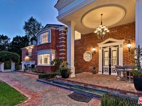 725 N Faring Road, Los Angeles CA 90077