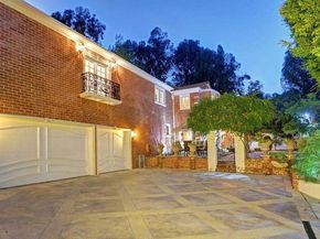 725 N Faring Road, Los Angeles CA 90077