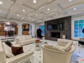 725 N Faring Road, Los Angeles CA 90077