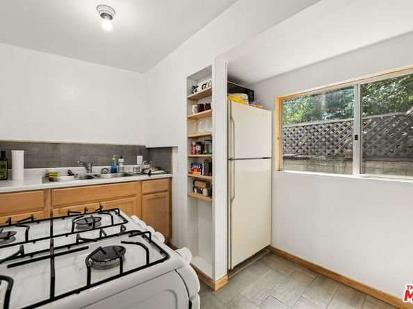 2186 Mar Vista Avenue, Altadena CA 91001