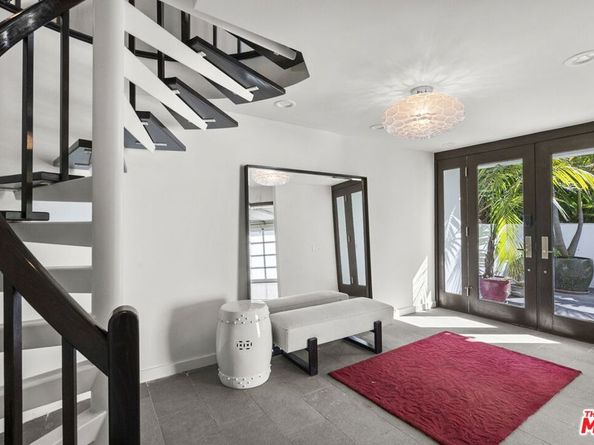 31833 Sea Level Drive, Malibu CA 90265