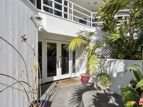 31833 Sea Level Drive, Malibu CA 90265
