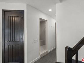 31833 Sea Level Drive, Malibu CA 90265
