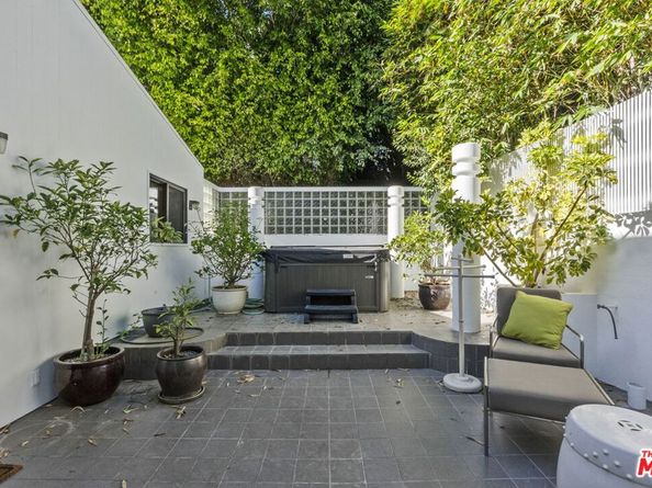 31833 Sea Level Drive, Malibu CA 90265