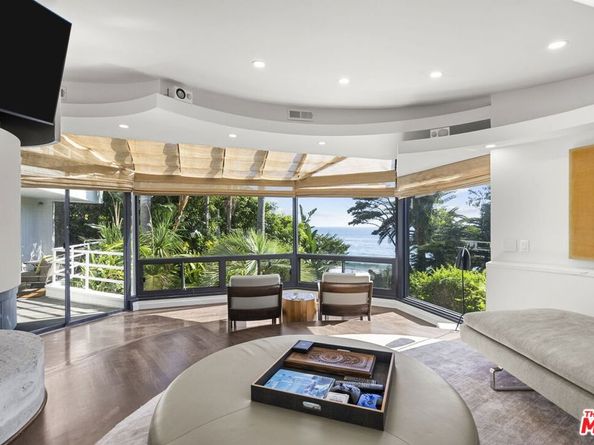 31833 Sea Level Drive, Malibu CA 90265