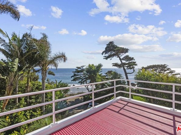 31833 Sea Level Drive, Malibu CA 90265