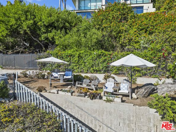 31833 Sea Level Drive, Malibu CA 90265