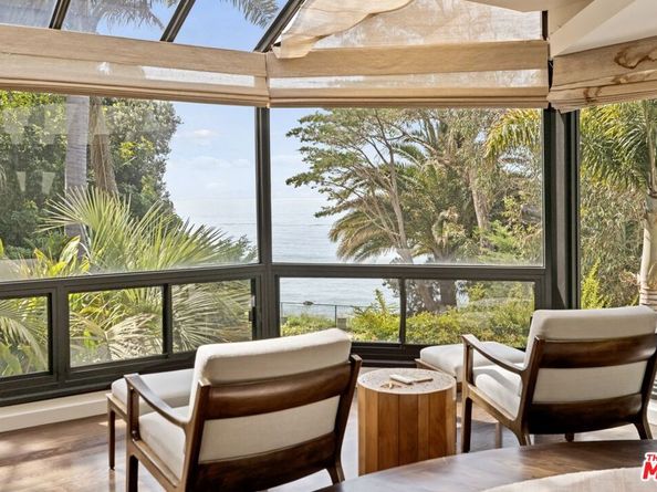 31833 Sea Level Drive, Malibu CA 90265