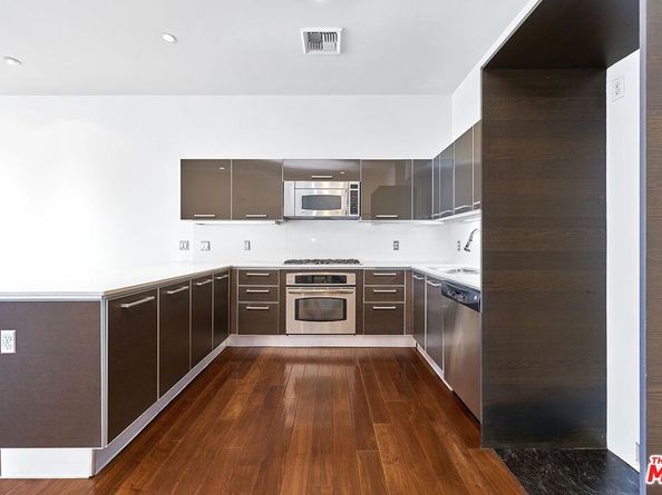 801 S Grand Avenue 1503, Los Angeles CA 90017