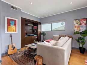 1133 N Clark Street 103, West Hollywood CA 90069
