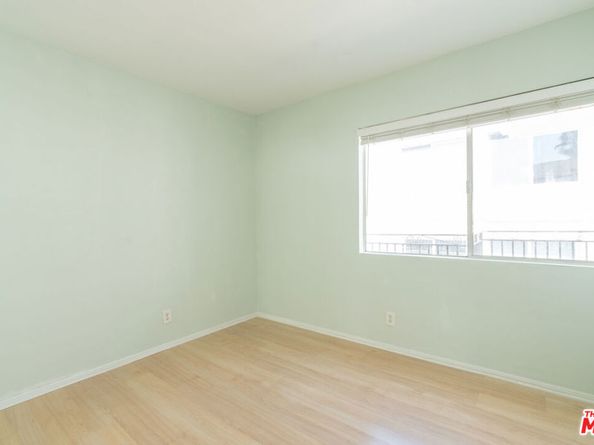 10393 Almayo Avenue, Los Angeles CA 90064