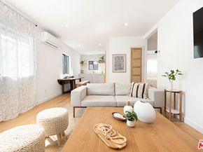 17 Sunset Avenue, Venice CA 90291