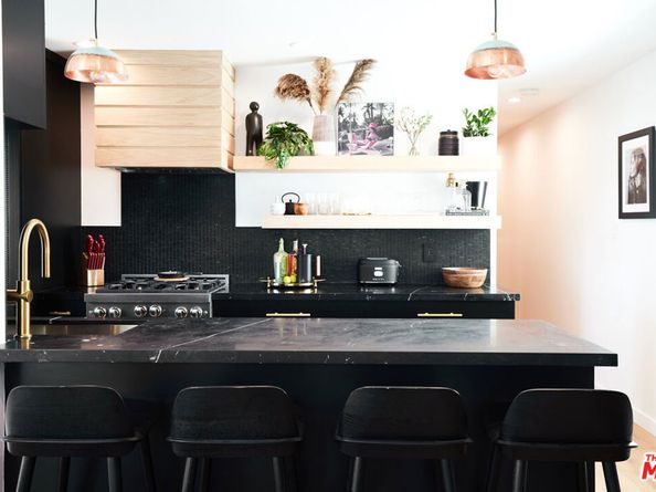 17 Sunset Avenue, Venice CA 90291