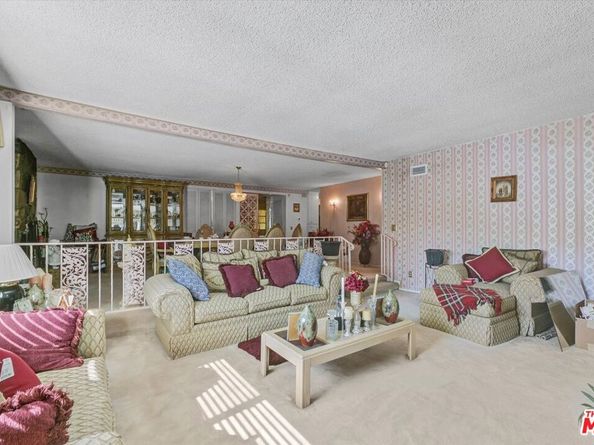 664 E Elsmere Drive, Carson CA 90746