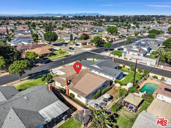 664 E Elsmere Drive, Carson CA 90746