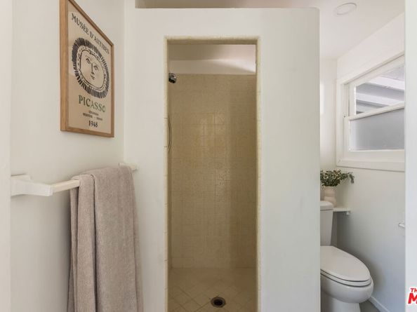 1945 Yosemite Drive, Los Angeles CA 90041