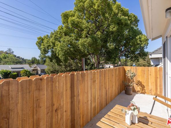 1945 Yosemite Drive, Los Angeles CA 90041
