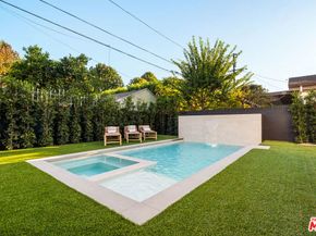 11500 Kingsland Street, Los Angeles CA 90066